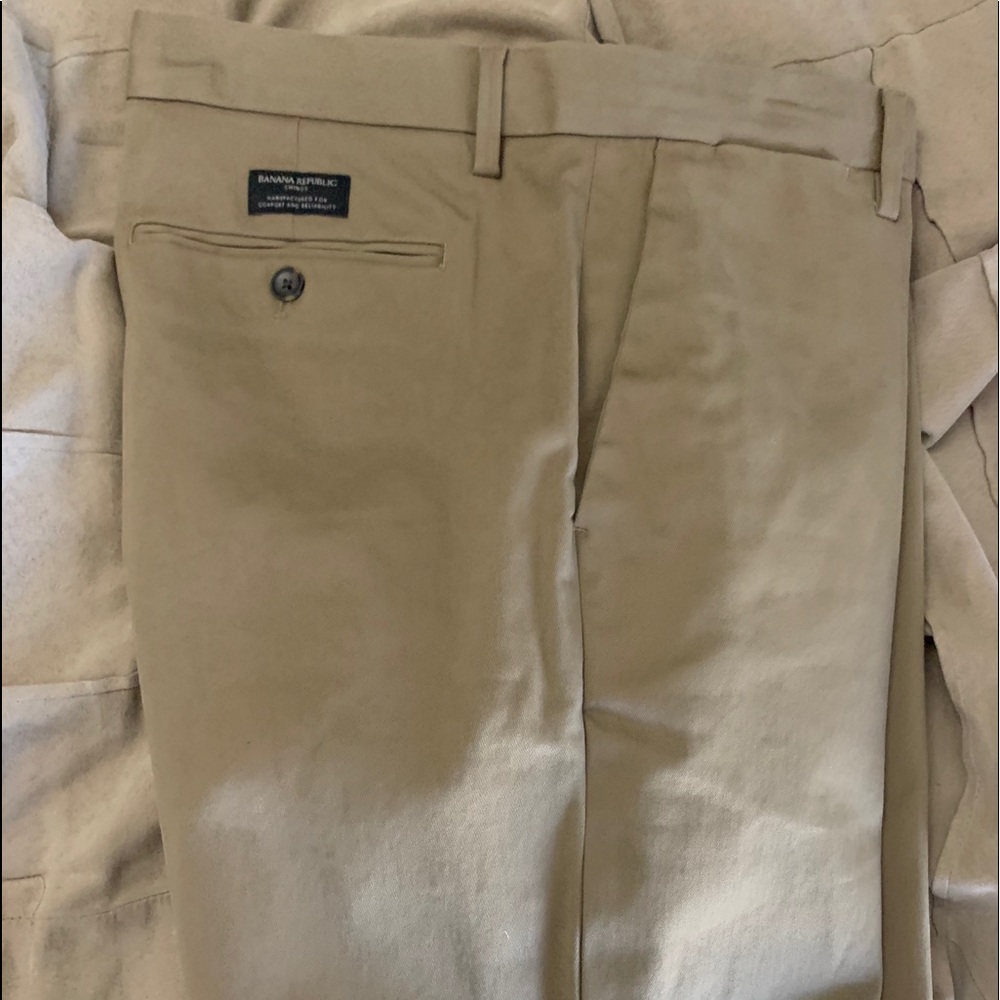 Banana republic khaki pants barely used